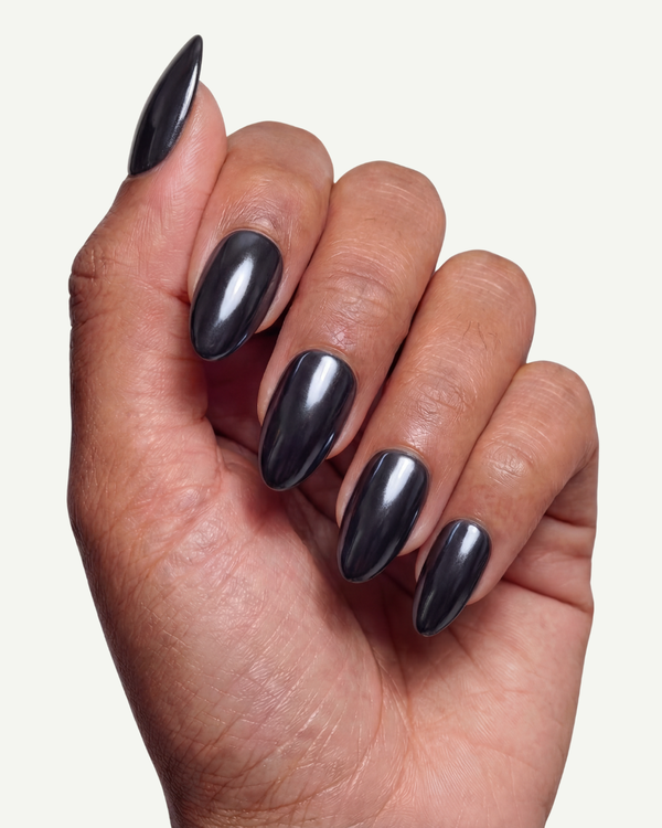 The Acero Almond Almond Press-Ons