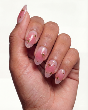 The Estrellita Almond Press-Ons