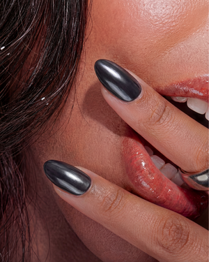 The Acero Almond Almond Press-Ons